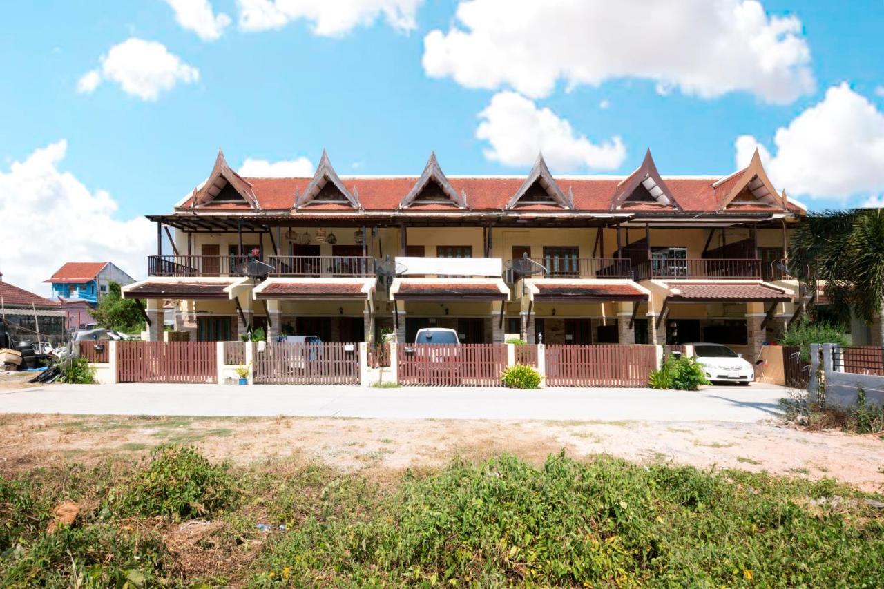 Oyo 789 Andaman Place@Baandon Thalang Exterior foto