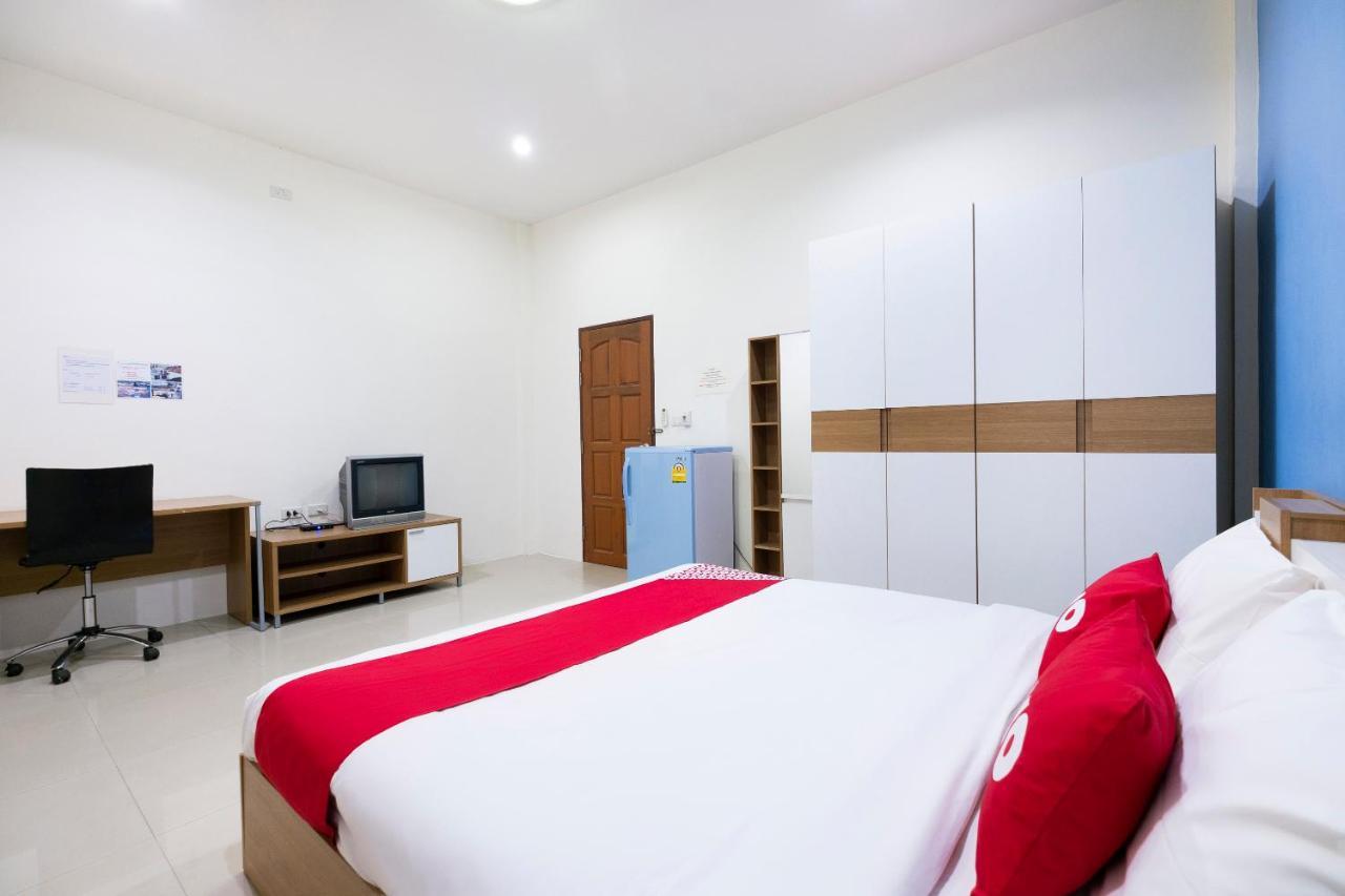 Oyo 789 Andaman Place@Baandon Thalang Exterior foto